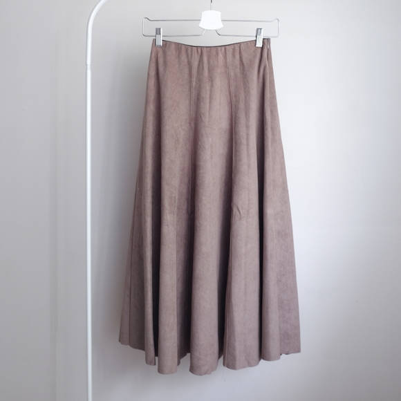 OAK+FORT Suede Skirt - Picture 1 of 2